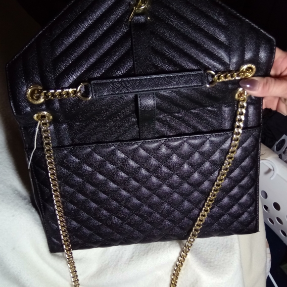YVES SAINT LAURENT ENVELOPE CHEVRON QUILTED MATELASSE LEATHER MED SHOULDER BAG - Picture 9 of 16